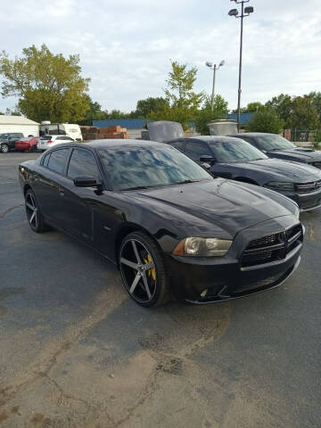 2014 Dodge Charger for sale at C3 Canela Car Company in Springdale AR