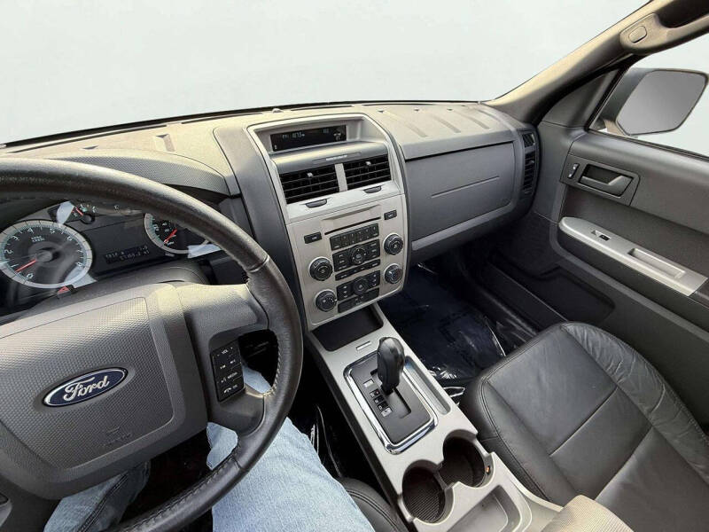 2010 Ford Escape XLT