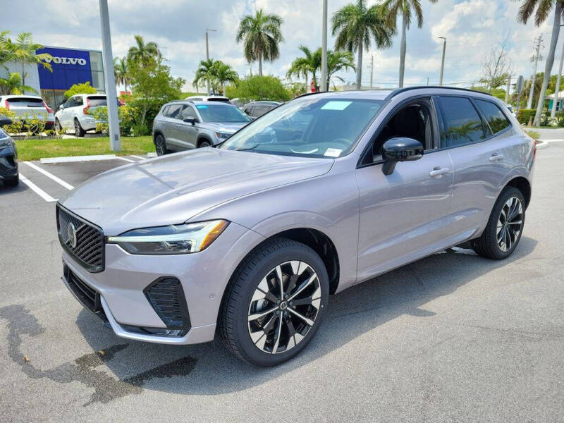 2026 Volvo XC60 B5 Plus