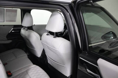 2024 Mitsubishi Outlander PHEV SEL Platinum Edition