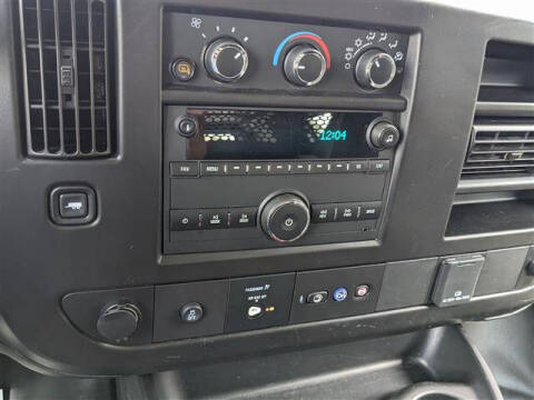 2023 Chevrolet Express 2500