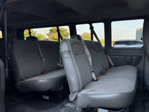 2024 Chevrolet Express LT 3500