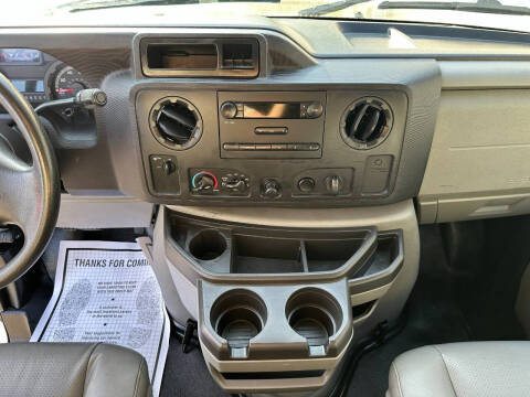 2009 Ford E-Series E-150