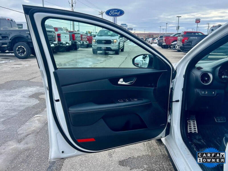 2024 Kia Forte GT-Line