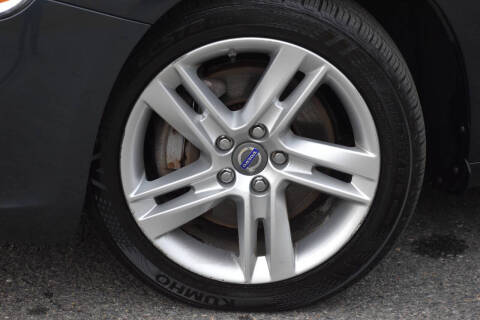 2015 Volvo S60 T5 Premier Plus