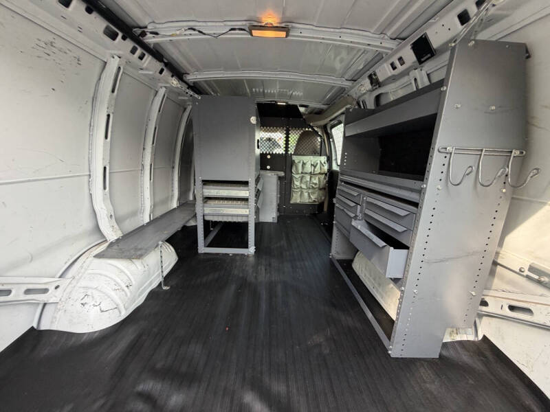 2011 Chevrolet Express 2500