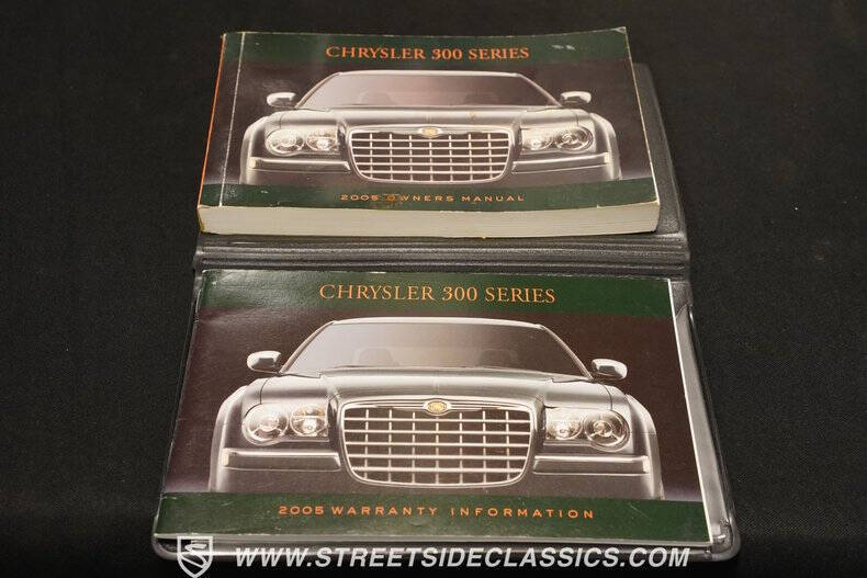 2005 Chrysler 300 C