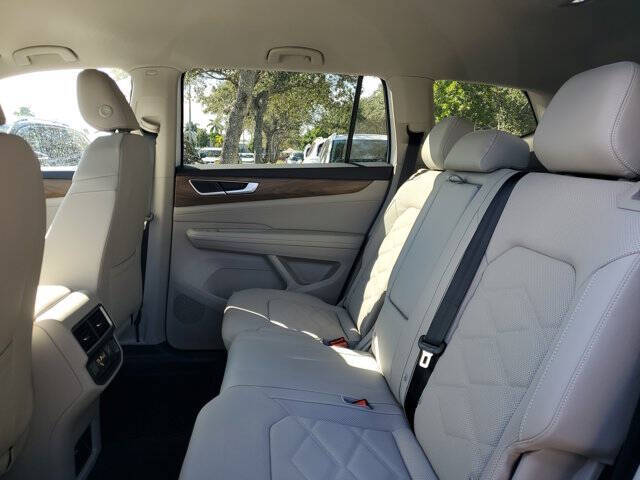 2026 Volkswagen Atlas SE