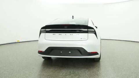 2026 Toyota Prius Plug-in Hybrid SE