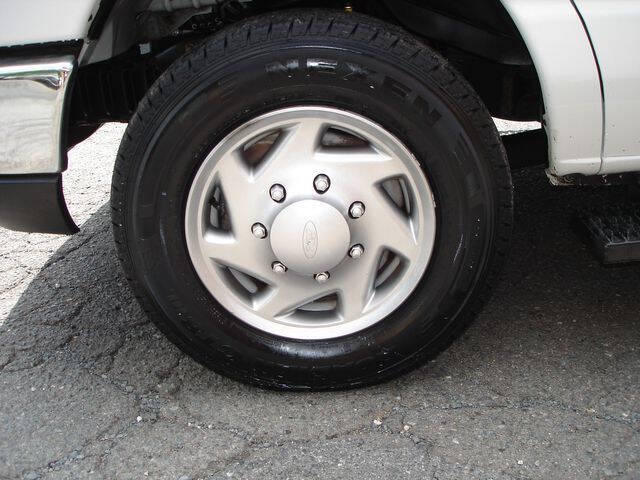 2013 Ford E-Series E-150