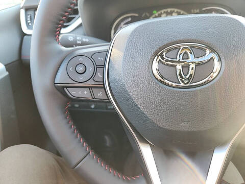 2025 Toyota RAV4 Plug-in Hybrid SE