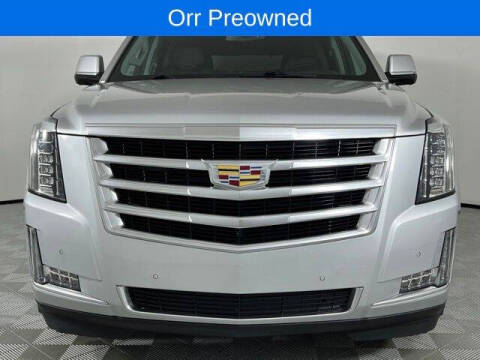 2020 Cadillac Escalade Standard
