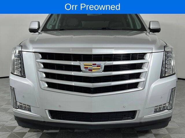 2020 Cadillac Escalade Standard