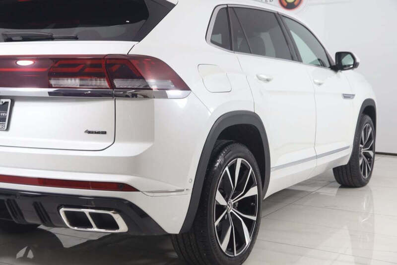 2024 Volkswagen Atlas Cross Sport SEL Premium R-Line 4Motion
