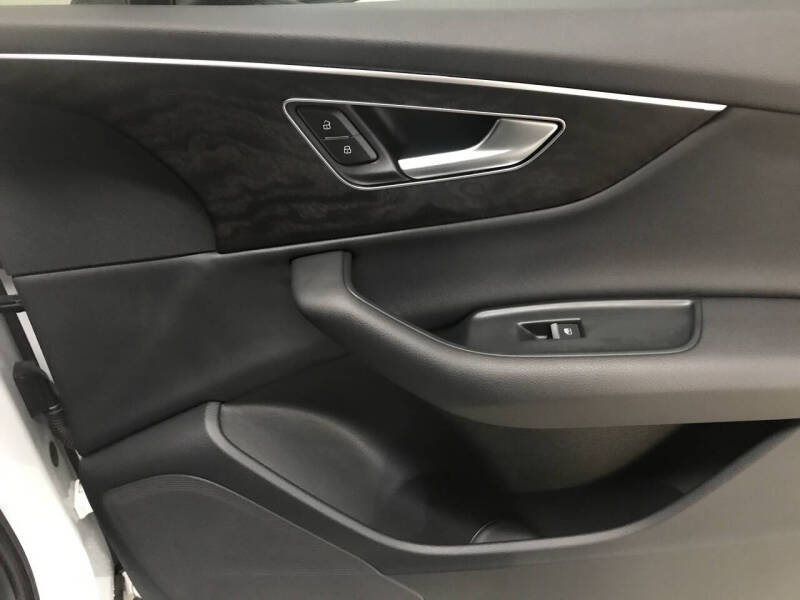 2022 Audi Q7 quattro Premium 45 TFSI