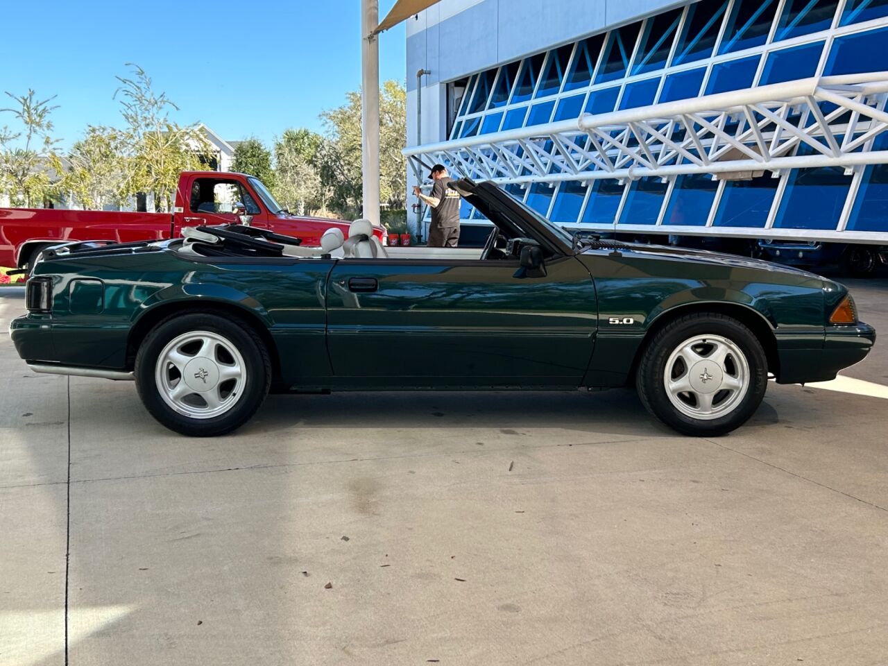 1992 Ford Mustang 4