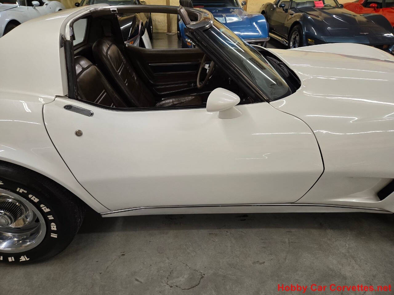 1977 Chevrolet Corvette 29