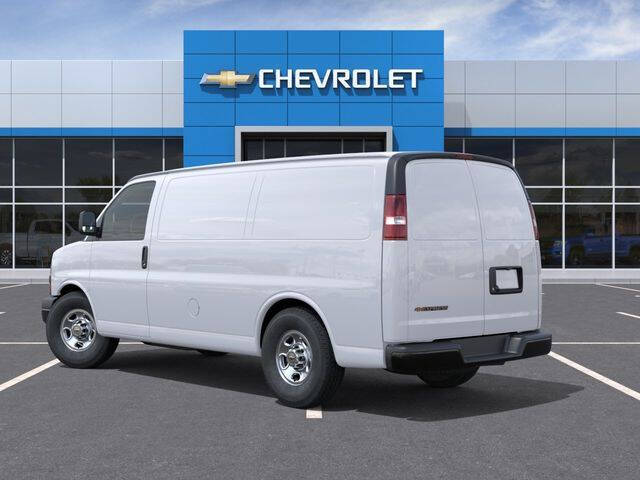 2026 Chevrolet Express 2500