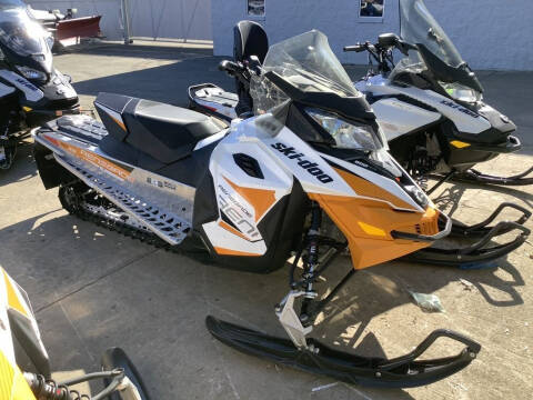 2019 Ski-Doo Renegade® Sport 600 ACE