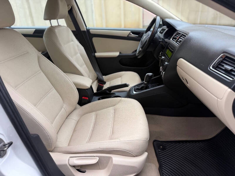 2012 Volkswagen Jetta SE PZEV