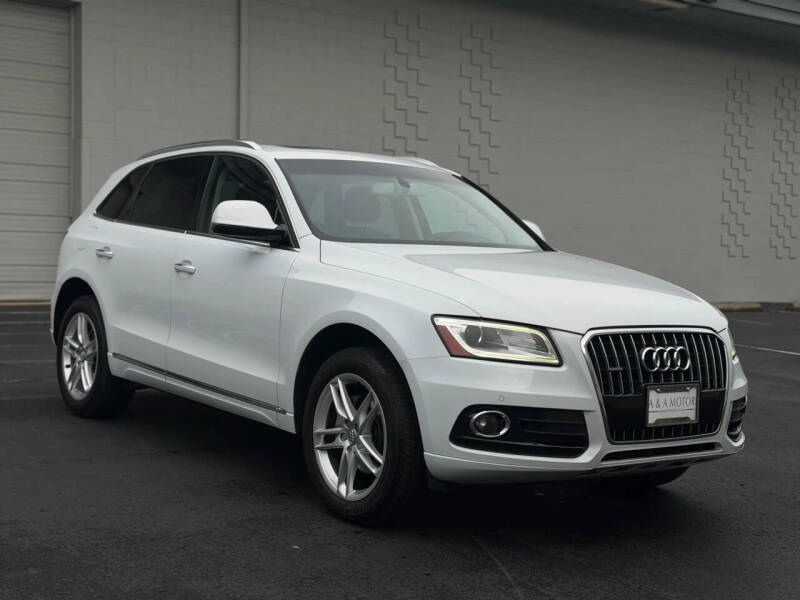 2016 Audi Q5 2.0T quattro Premium Plus