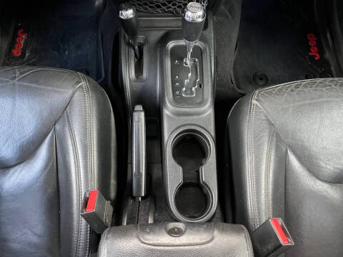 2017 Jeep Wrangler Unlimited Smoky Mountain