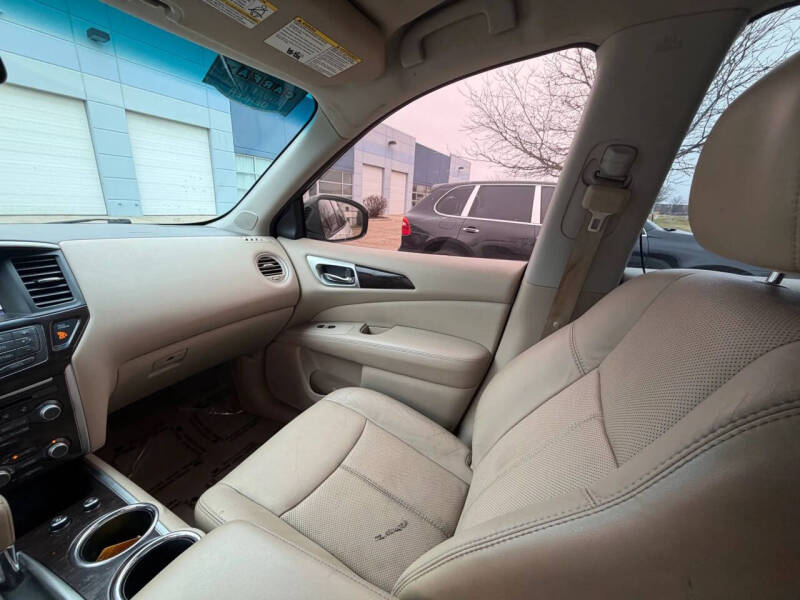 2014 Nissan Pathfinder Platinum