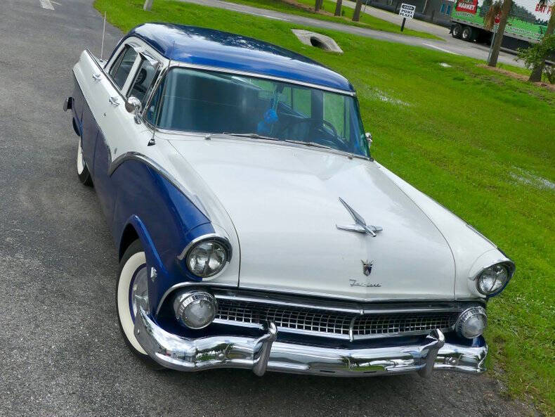 1955 Ford Fairlane