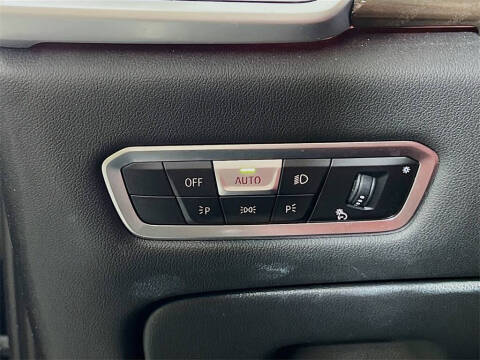 2022 BMW X6 xDrive40i