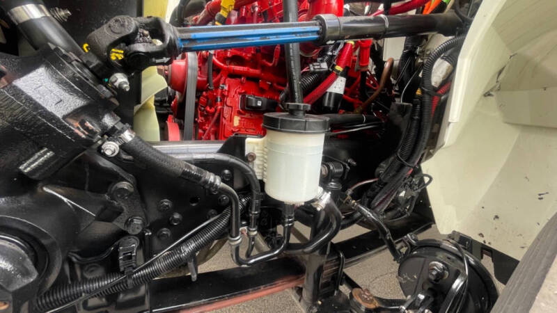 2019 International DuraStar 4300