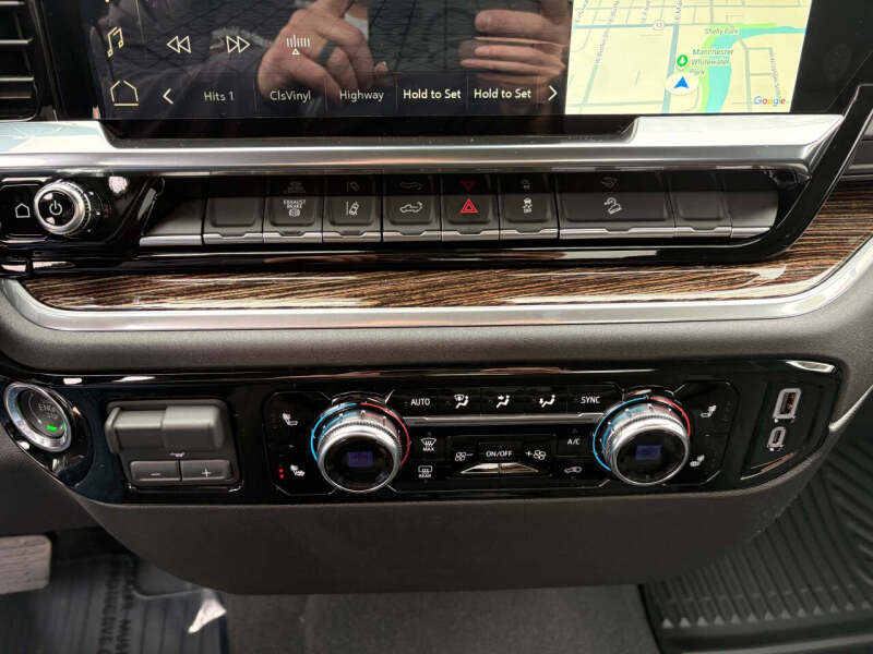 2026 GMC Sierra 2500HD SLE