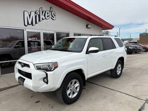 2024 Toyota 4Runner SR5