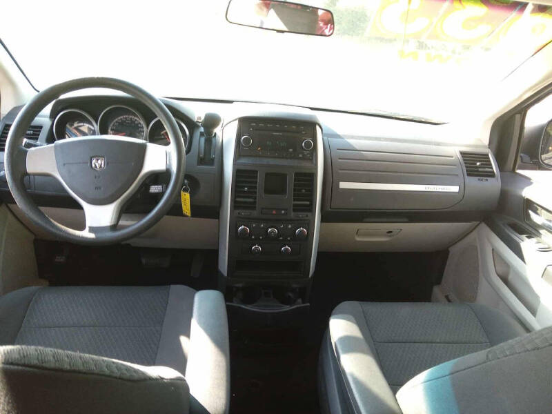 2010 Dodge Grand Caravan SE
