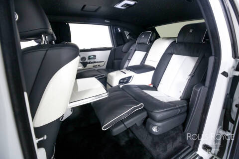 2022 Rolls-Royce Phantom EWB