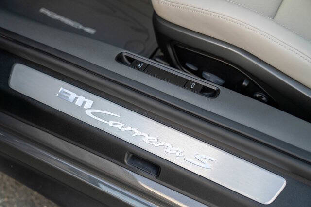2021 Porsche 911 13