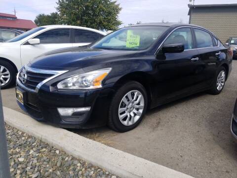 2013 Nissan Altima for sale at Golden Crown Auto Sales in Kennewick WA