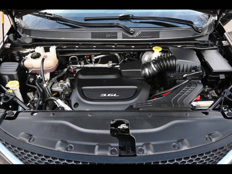 2017 Chrysler Pacifica Touring