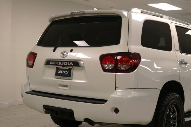 2020 Toyota Sequoia Platinum