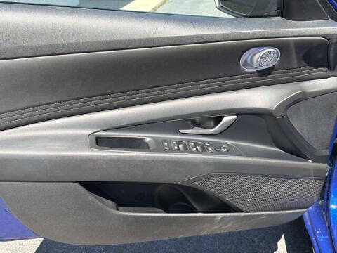 2023 Hyundai Elantra