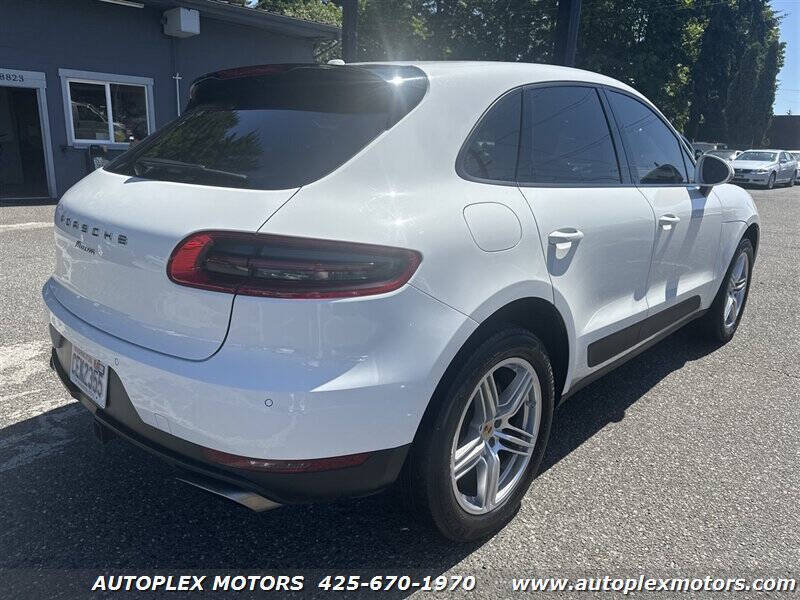 2017 Porsche Macan