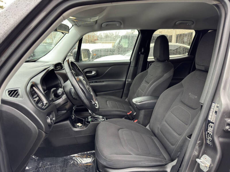 2017 Jeep Renegade Altitude
