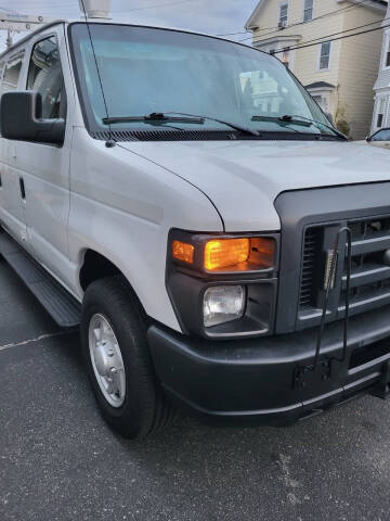 2013 Ford E-Series E-250