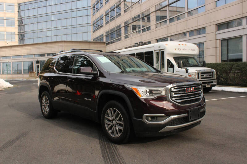 2017 GMC Acadia SLE-2