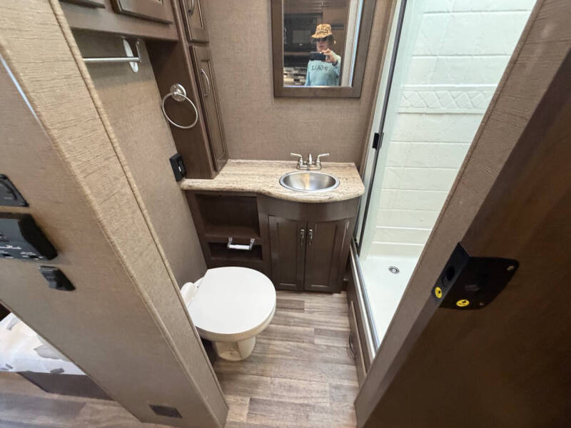 2018 Thor Motor Coach Ace 29.3