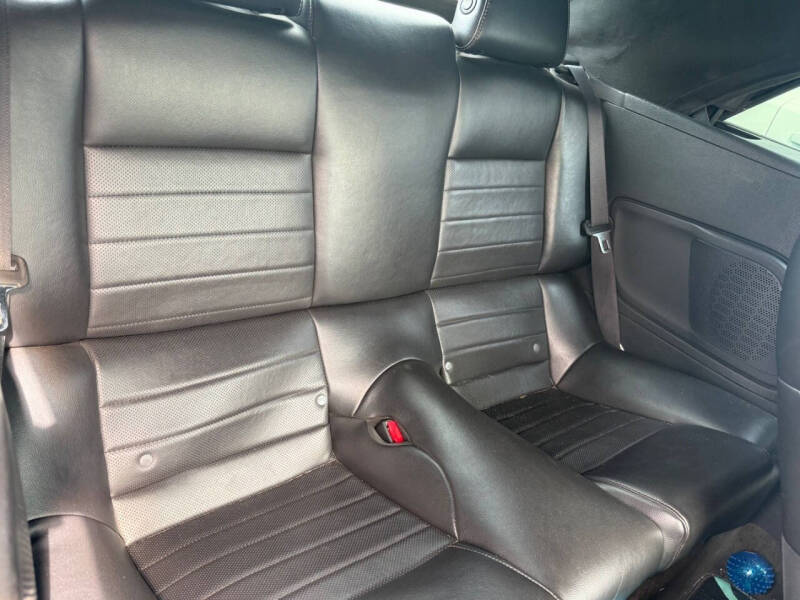 2014 Ford Mustang V6