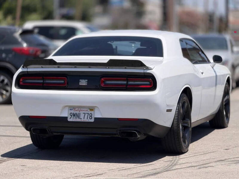 2017 Dodge Challenger
