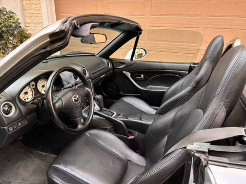2003 Mazda MX-5 Miata