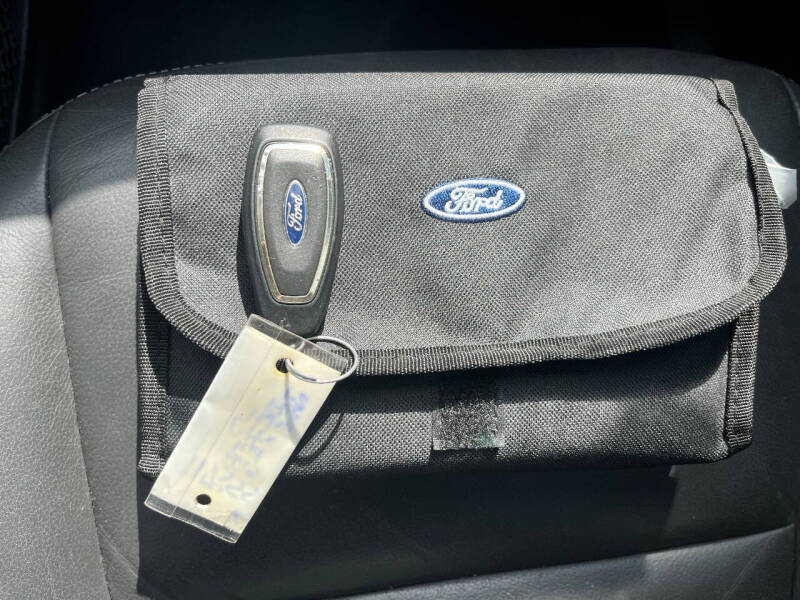 2015 Ford C-MAX Hybrid SEL