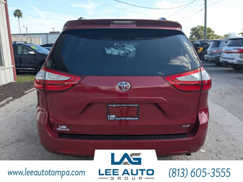 2017 Toyota Sienna