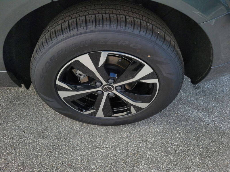 2026 Volvo XC60 B5 Core